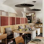 Schloss - Cbd & Adaptogenic And Sport Hotel