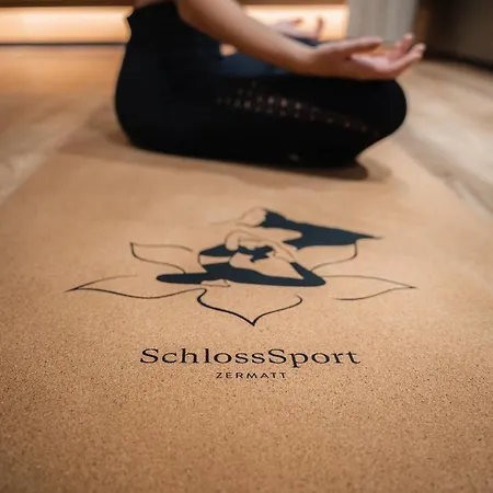 Schloss - Cbd & Adaptogenic And Sport Otel Zermatt