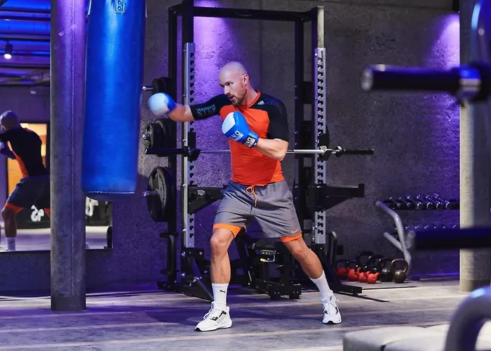 فندق Schloss - Cbd & Adaptogenic And Sport زيرمات