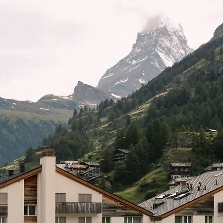 Schloss - Cbd & Adaptogenic And Sport Hotel