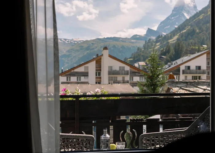 Schlosshouse Wellbeing Rooms&suites Zermatt