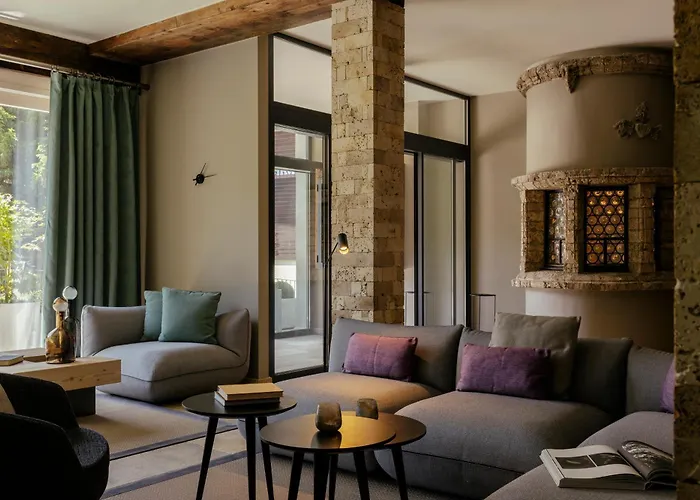 Schlosshouse Wellbeing Rooms&suites Hotel 4*