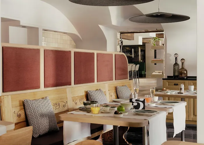 Schlosshouse Wellbeing Rooms&suites Hotel